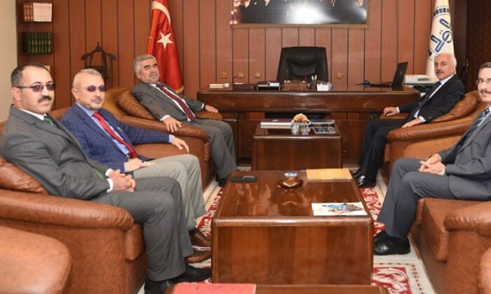 BAŞKAN’DAN MÜFTÜ AKIN’A ZİYARET