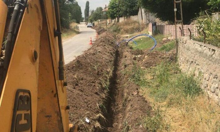 İÇME SUYU ŞEBEKELERİ YENİLENİYOR