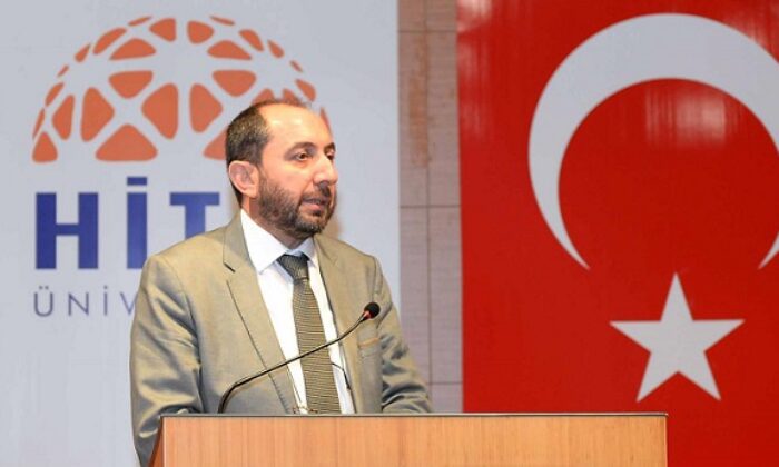 REKTÖR MEMNUNİYETİNİ DİLE GETİRDİ