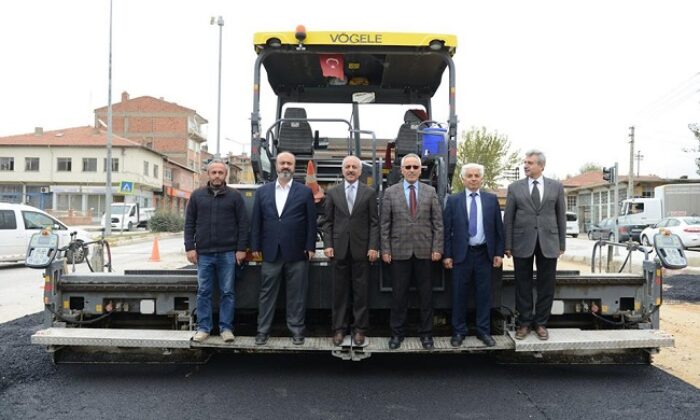 CENGİZ TOPEL’DE ASFALT SERİMİ BAŞLADI