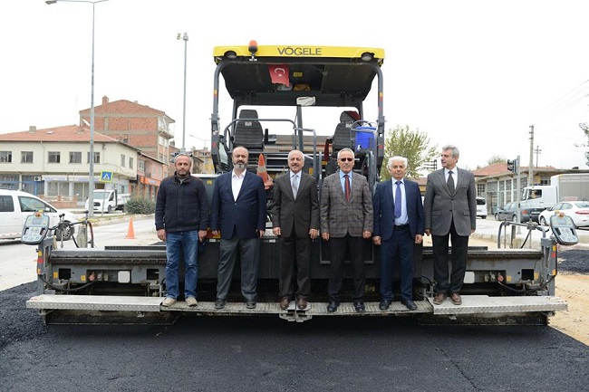 CENGİZ TOPEL’DE ASFALT SERİMİ BAŞLADI