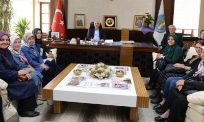BAŞKAN GÜL’E NEZAKET ZİYARETİ