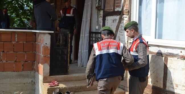YAŞLI KADIN EVDE ÖLÜ BULUNDU