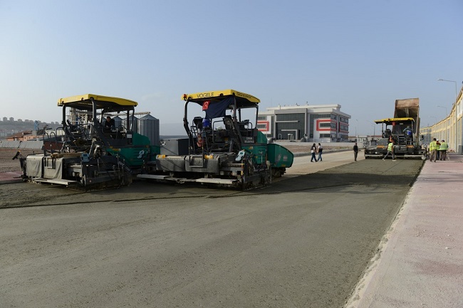ANKARA YOLU ÜZERİNE BETON YOL