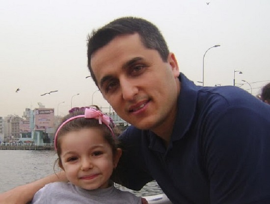MİNİK ZEYNEP SEVENLERİNİ ÜZDÜ
