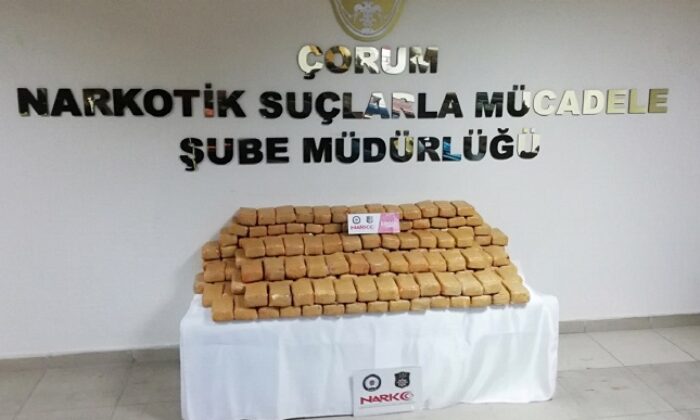 GIDA MADDELERİNİN İÇİNDEN EROİN ÇIKTI