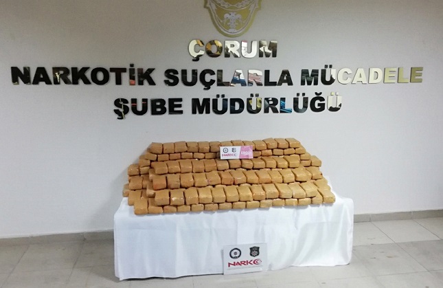 GIDA MADDELERİNİN İÇİNDEN EROİN ÇIKTI