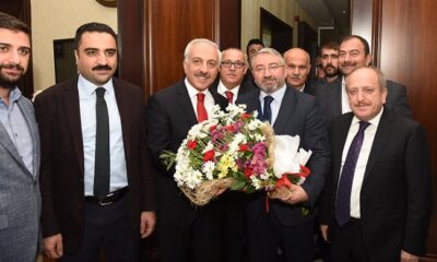 AŞGIN’DAN BAŞKAN GÜL’E NEZAKET ZİYARETİ