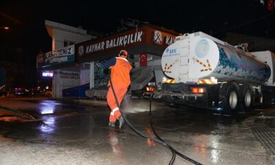 BELEDİYE BALIKÇILARIN ÖNLERİNİ YIKADI