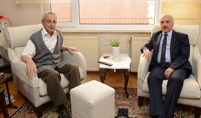 BAŞKAN GÜL’DEN HOCALARA VEFA ZİYARETİ