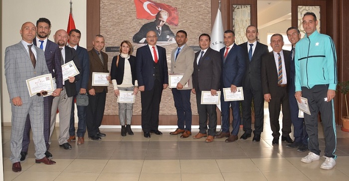 KUTLAMA KOMİTESİNE BAŞARI BELGESİ