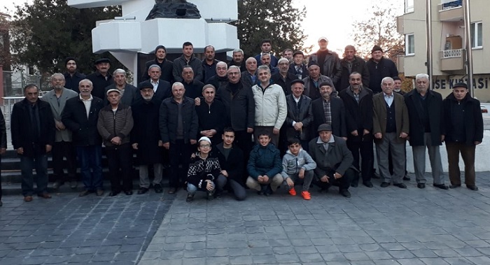 ÖĞRETMENLER GÜNÜ’NÜ İLK ONLAR KUTLADI