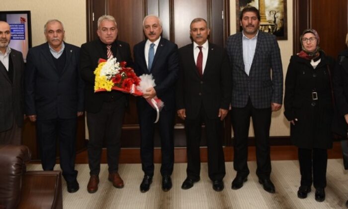 ŞEHİT AİLELERİ DERNEĞİNDEN GÜL’E ZİYARET