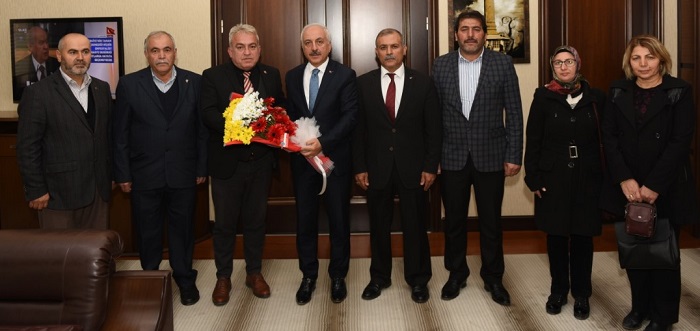 ŞEHİT AİLELERİ DERNEĞİNDEN GÜL’E ZİYARET