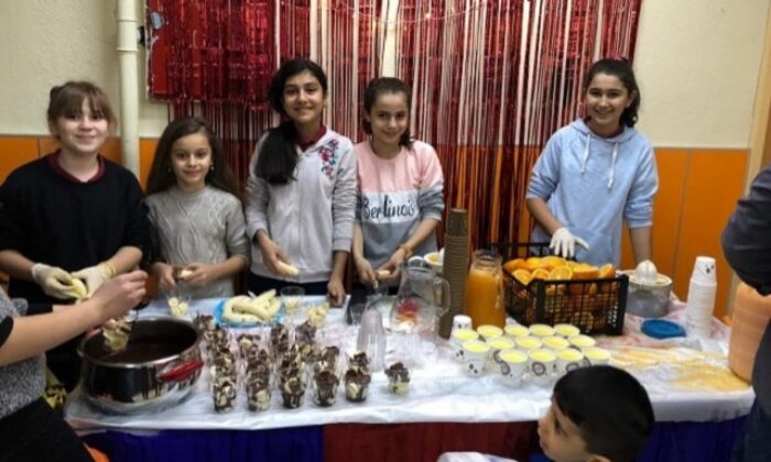 ÖĞRENCİLERİN YERLİ MALI HAFTASI COŞKUSU