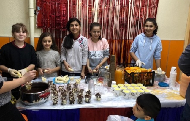 ÖĞRENCİLERİN YERLİ MALI HAFTASI COŞKUSU