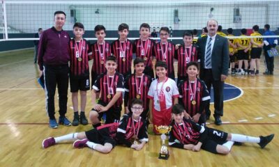 23 NİSAN VOLEYBOL’DA İL BİRİNCİSİ OLDU