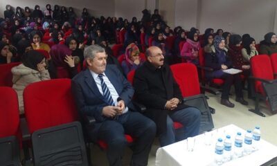 İSKİLİP’TE MEHMET AKİF ERSOY ANILDI