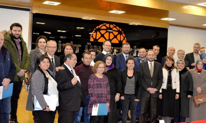 ANNE ÜNİVERSİTESİNDE SON ETKİNLİK
