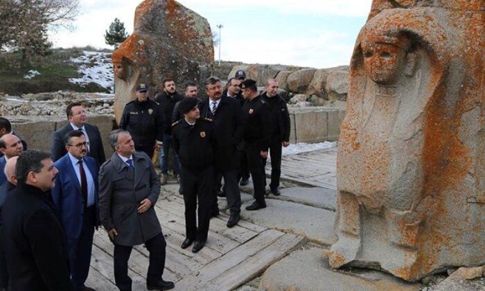 VALİ ÇİFTÇİ ALACA’DA İNCELEMELERDE BULUNDU