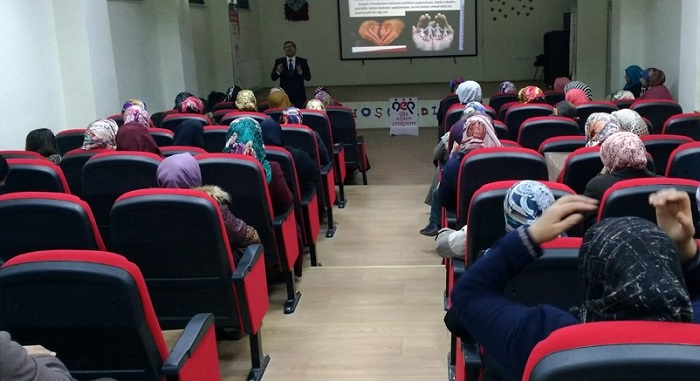 AİLE EĞİTİM PROGRAMLARI DEVAM EDİYOR