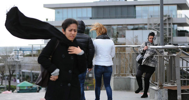 ÇORUM’A KUVVETLİ FIRTINA UYARISI