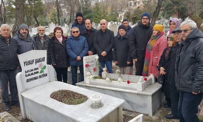 MAHMUT TUNABOYLU MEZARI BAŞINDA ANILDI