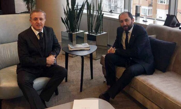 REKTÖR’DEN SİNPAŞ HOLDİNGE TEŞEKKÜR