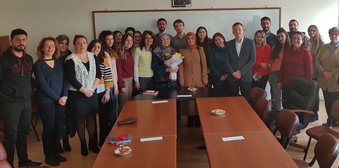 KIRGIZ ŞAİR HİTİT ÜNİVERSİTESİNE KONUK OLDU