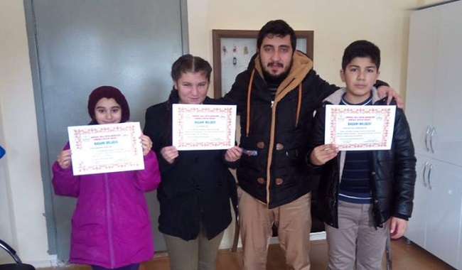EN ÇOK KİTAP OKUYANLAR ÖDÜLLENDİRİLDİ