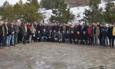 ÖZGÜR KILIÇ GAZETECİLERİ UNUTMADI
