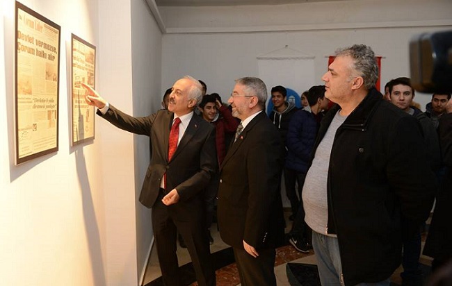 GAZETE MANŞETLERİ SERGİSİ AÇILDI
