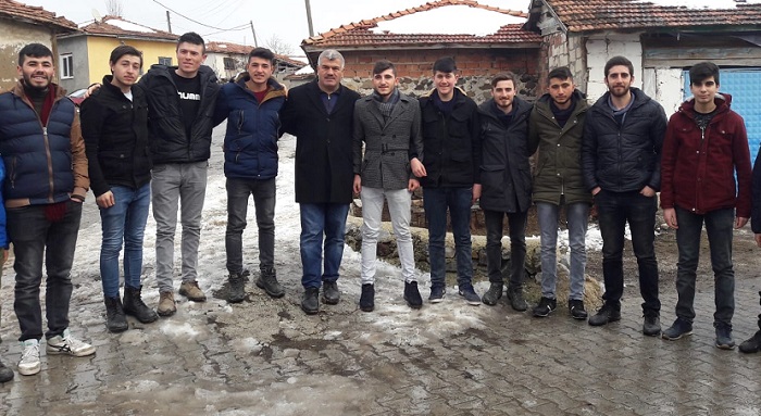 ASKERE GİDECEKLER DUALARLA UĞURLANDI