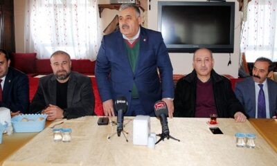 GÜR GAZETECİLERİ YEMEKTE BULUŞTURDU