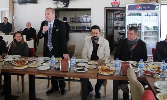 ŞAHİNER GAZETECİLER GÜNÜNÜ KUTLADI