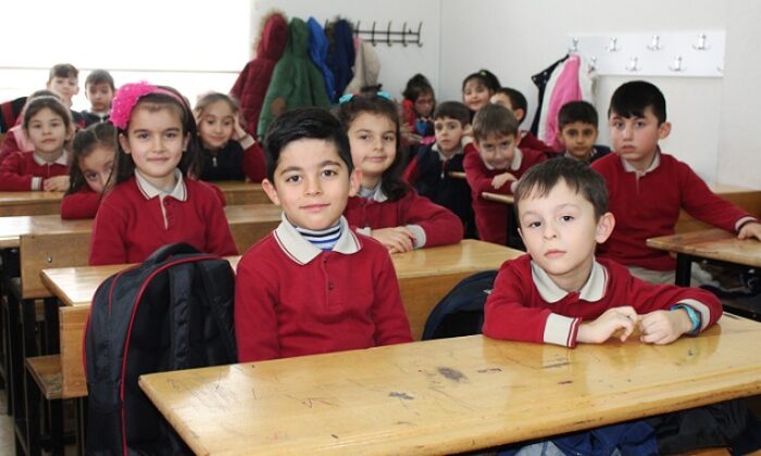 ÇORUM’DA 94 BİN 602 ÖĞRENCİ KARNE ALDI