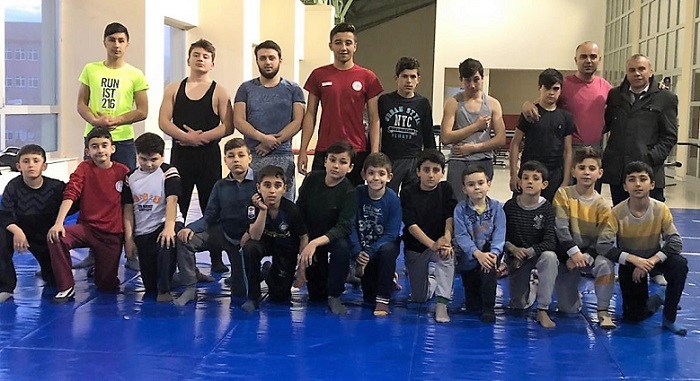 GELECEĞİN GÜREŞÇİLERİ GENÇLERE ZİYARET