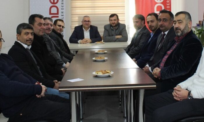 GARİP VE GUREBAYI GÖZETİYORUZ