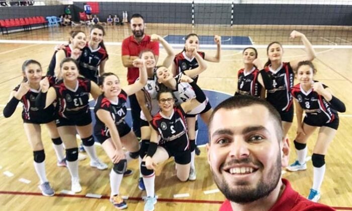ÇORUM VOLEYBOL SERİYE BAĞLADI