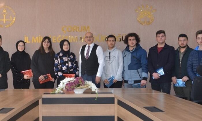 ÖRGENCİLERİN GÖRÜŞ VE TALEPLERİNİ DİNLEDİ