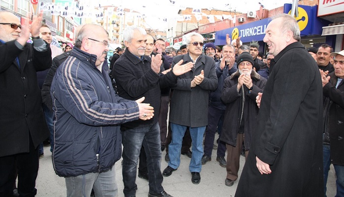 SEÇİM BÜROSU DUALARLA AÇILDI