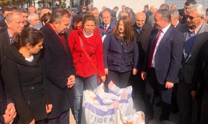 270 ÜRETİCİYE YEM TOHUMU DAĞITILDI