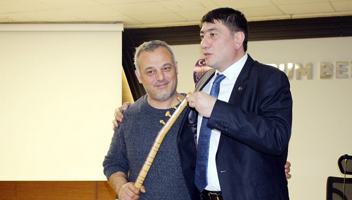 SANATA VE SANATÇIYA DESTEK SÖZÜ