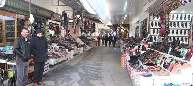 ARASTA ESNAFINA ACİL ÇAĞRI YAPILDI