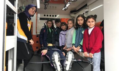 MİNİKLERE YAŞAMA YOL VER TANITILDI