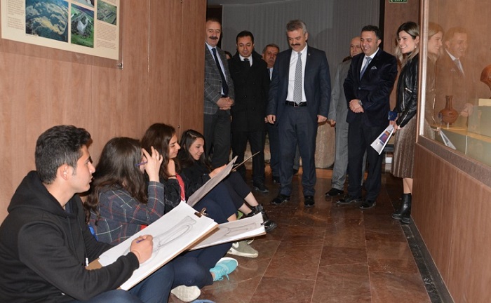 LİSEDEN MÜZEYE PROJESİ DEVAM EDİYOR
