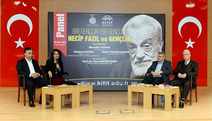 HİTÜ’DE NECİP FAZIL VE GENÇLİK PANELİ