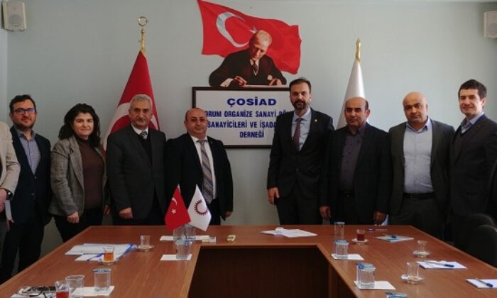 ÇOSİAD’DA HAYRİ ŞAMLI GÜVEN TAZELEDİ