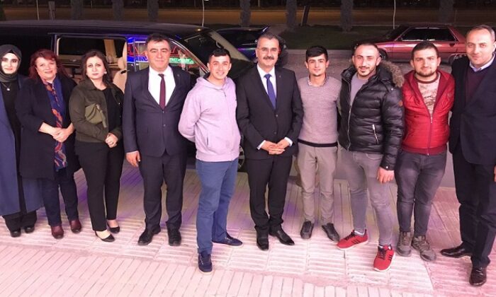 AK PARTİDEN ÇEVREYOLU ESNAFINA ZİYARET