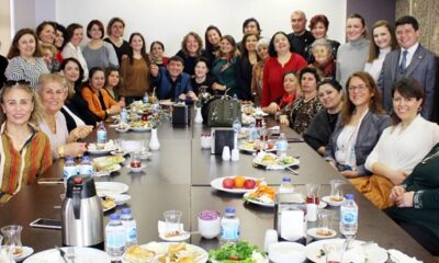 KADINLAR TOPLUMUN HER ALANINDA OLMALI